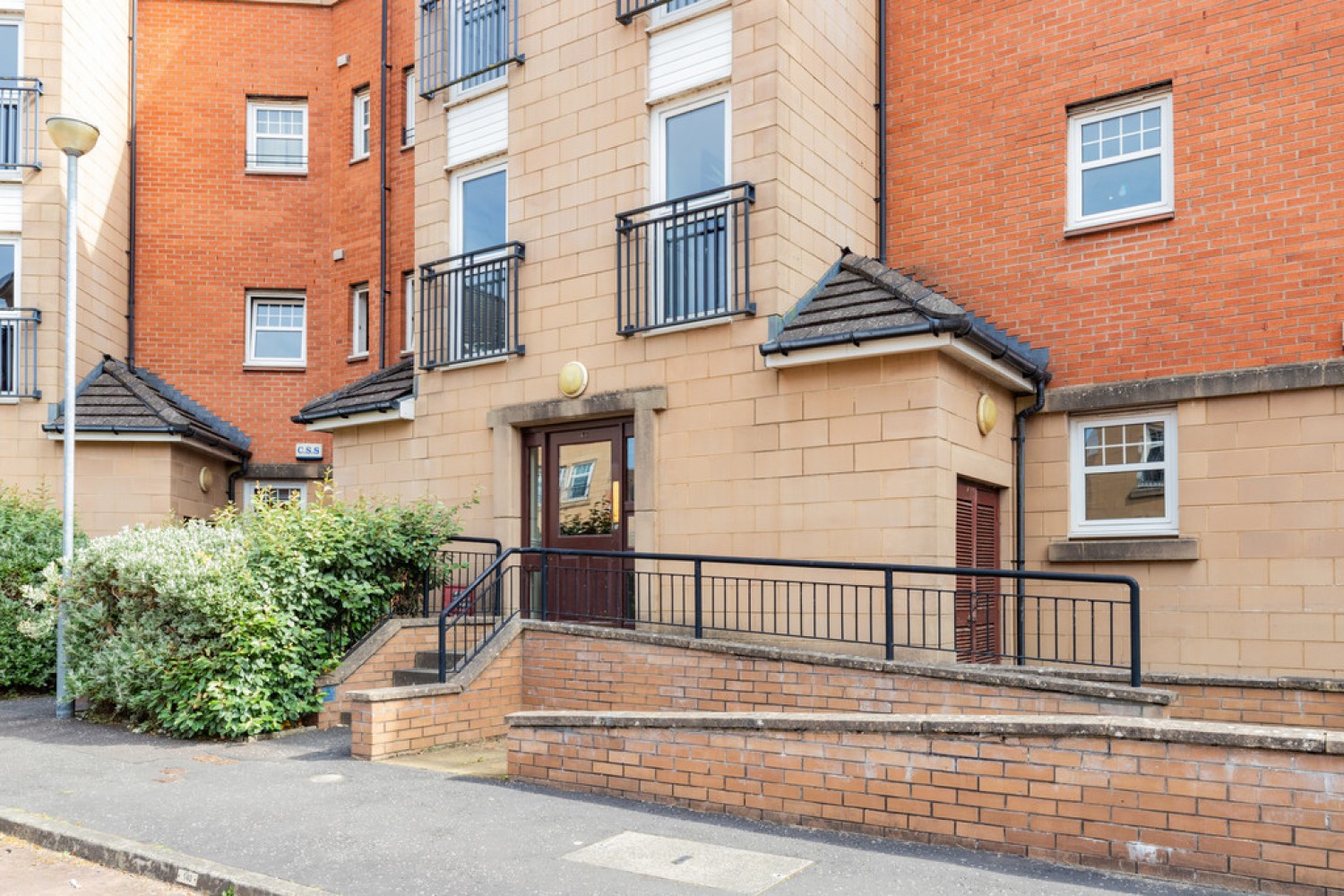 3 bedroom Flat for Sale Shawlands, Glasgow
