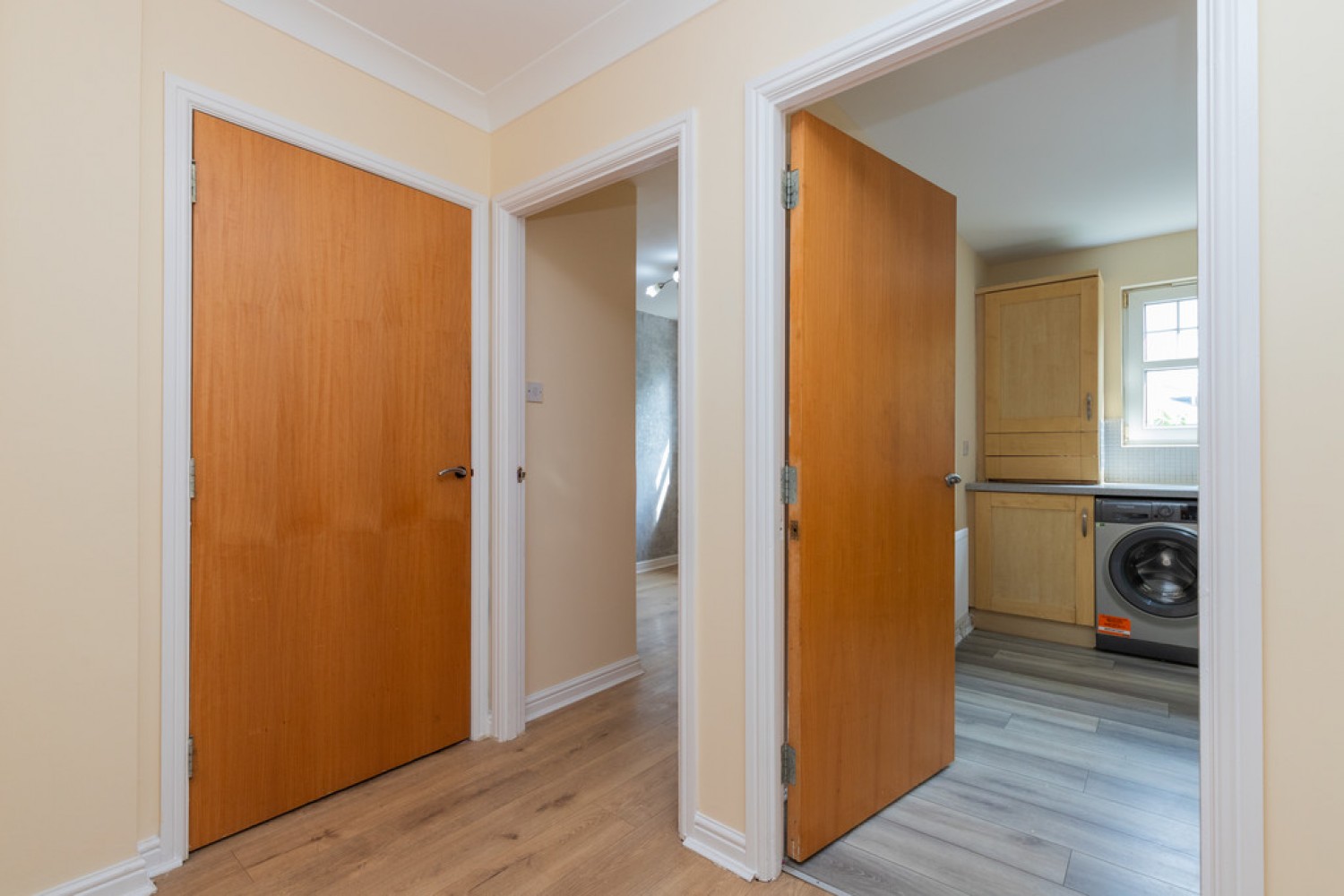3 bedroom Flat for Sale Shawlands, Glasgow