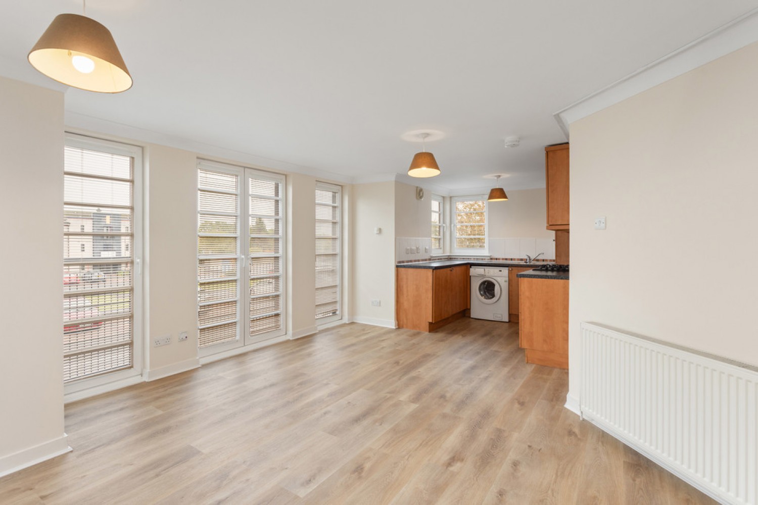 Whiteside Court, Bathgate