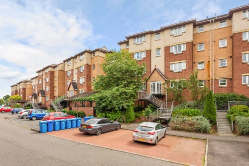 Burnvale, Livingston
