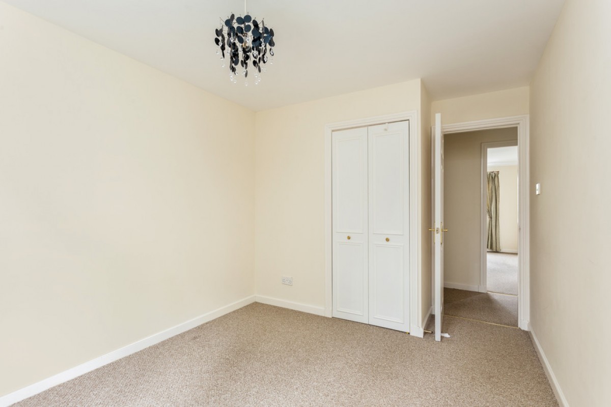 Burnvale, Livingston