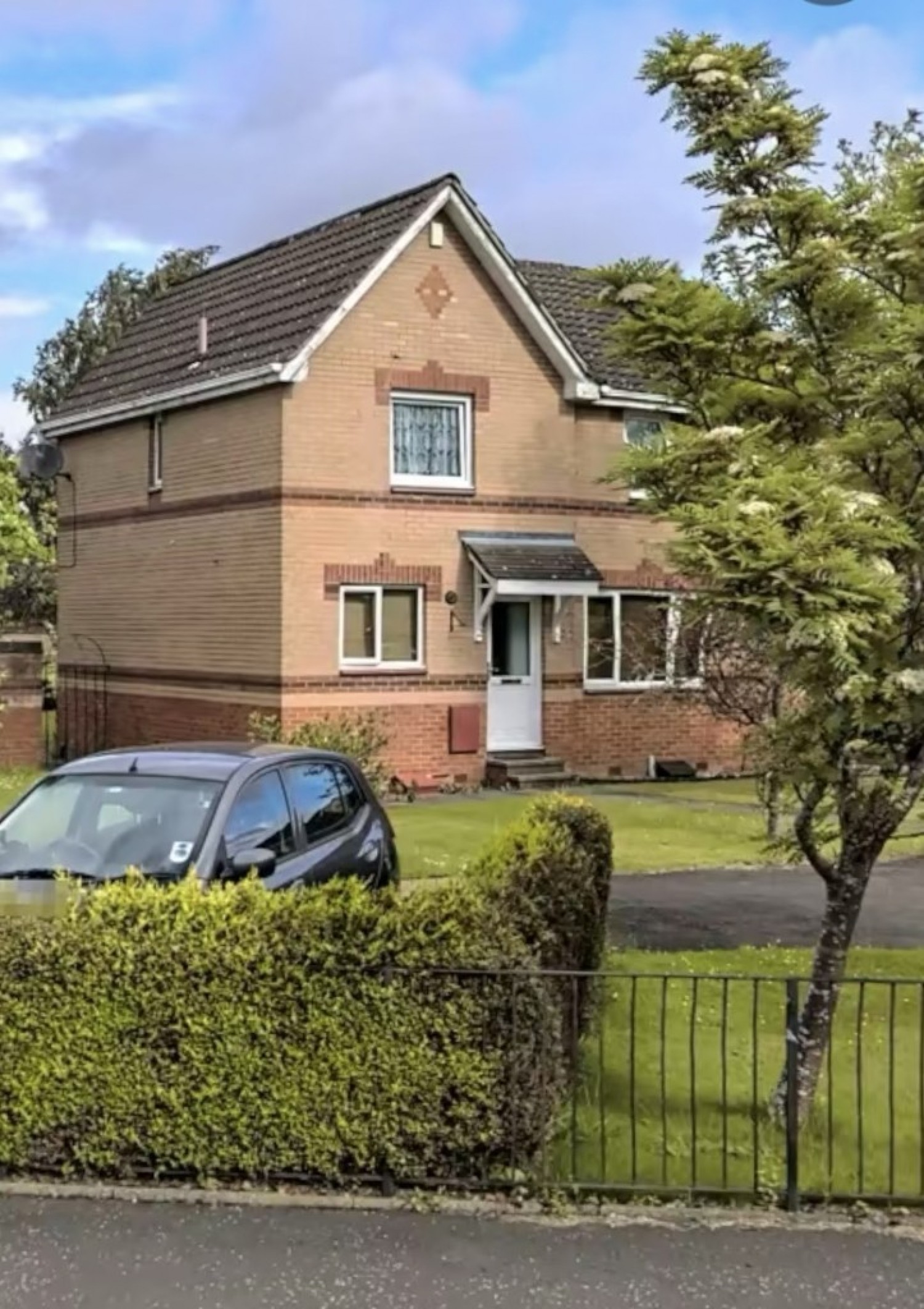 Butlers Place, Livingston