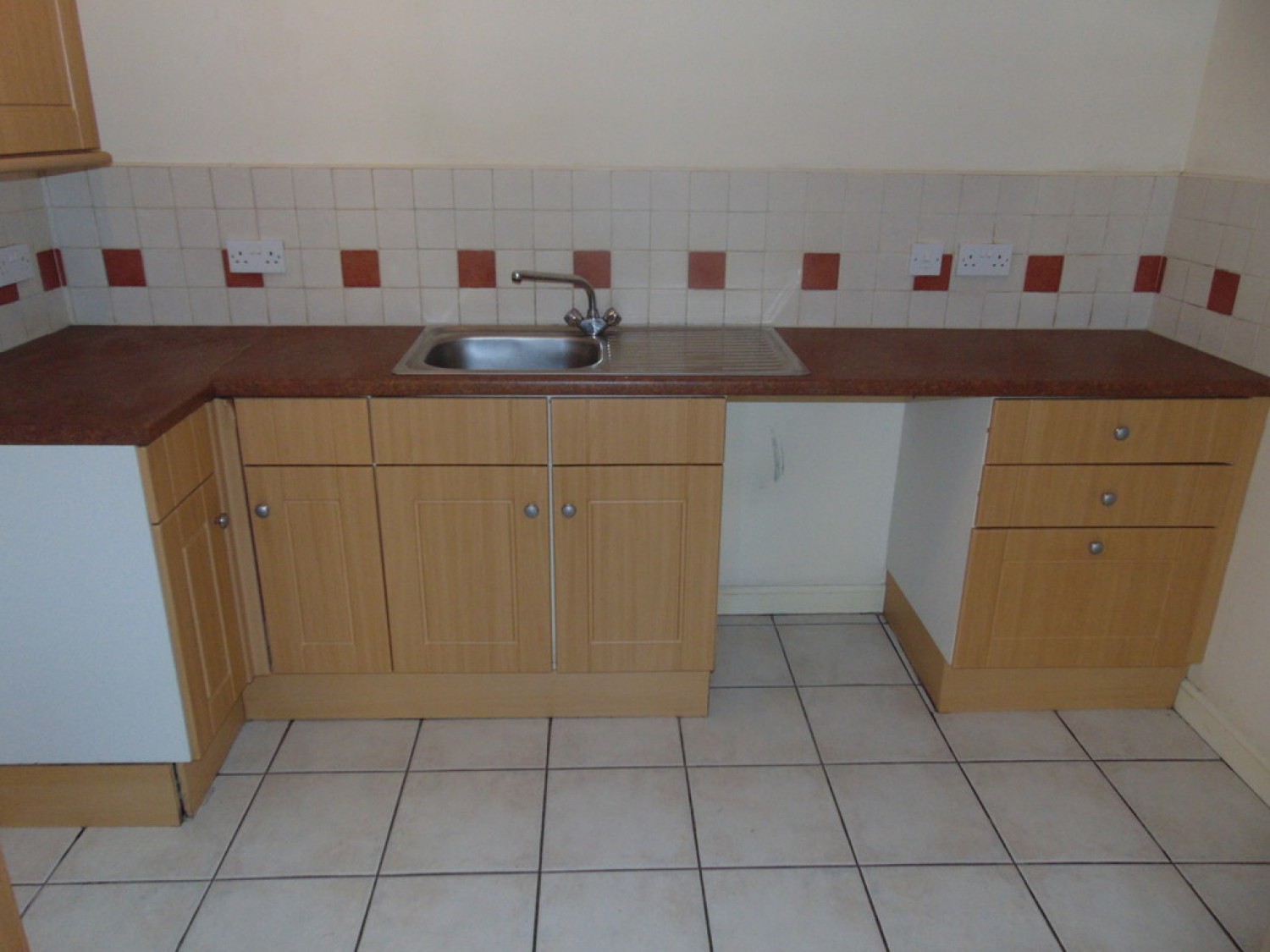 3 bedroom Flat for Letting Munro Court, West Calder