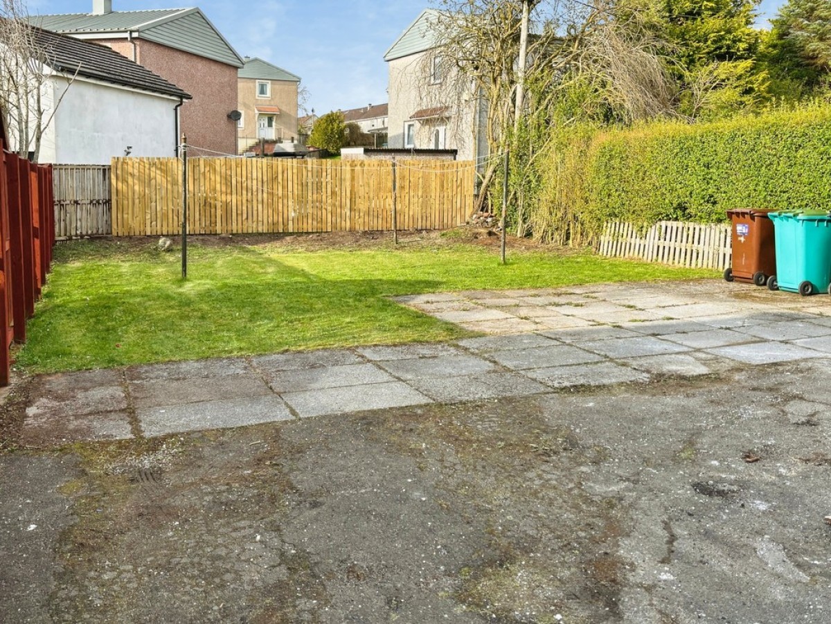 Dyfrig Street, Shotts, North Lanarkshire