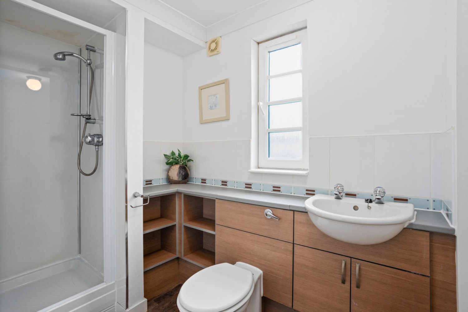 Whiteside Court, Bathgate