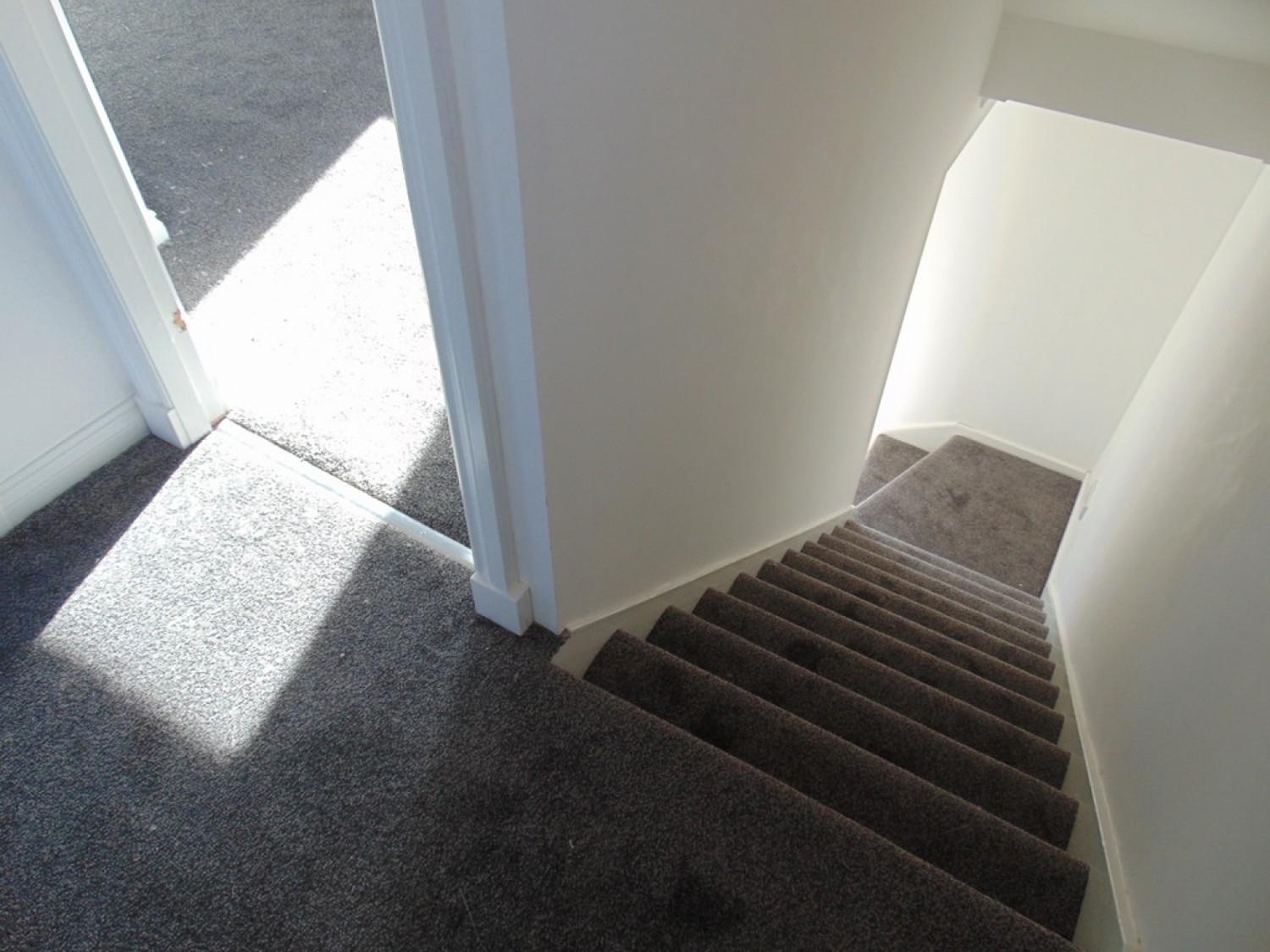 2 bedroom House for Letting Bute Crescent, Shotts, North Lanarkshire