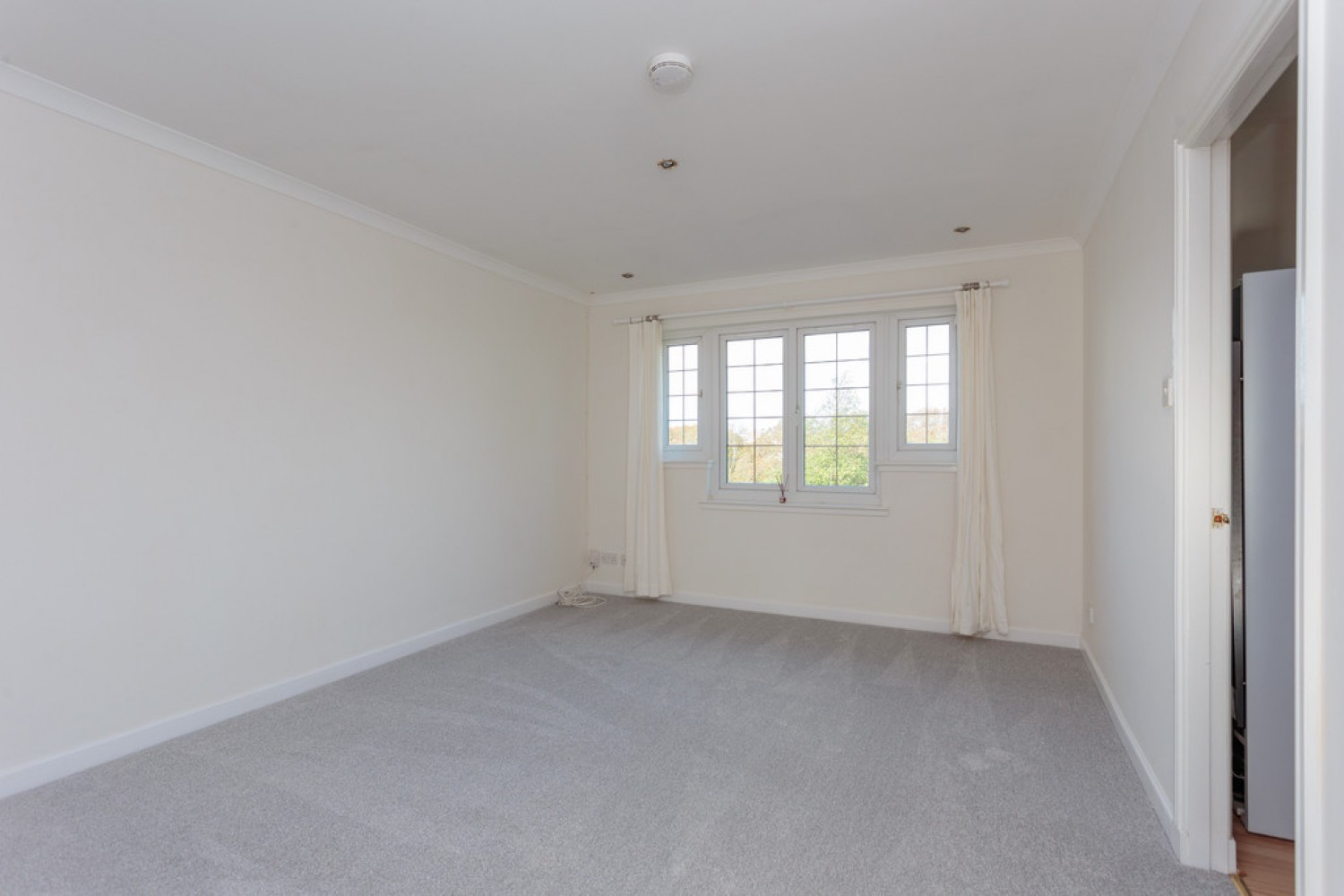 Burnvale, Livingston