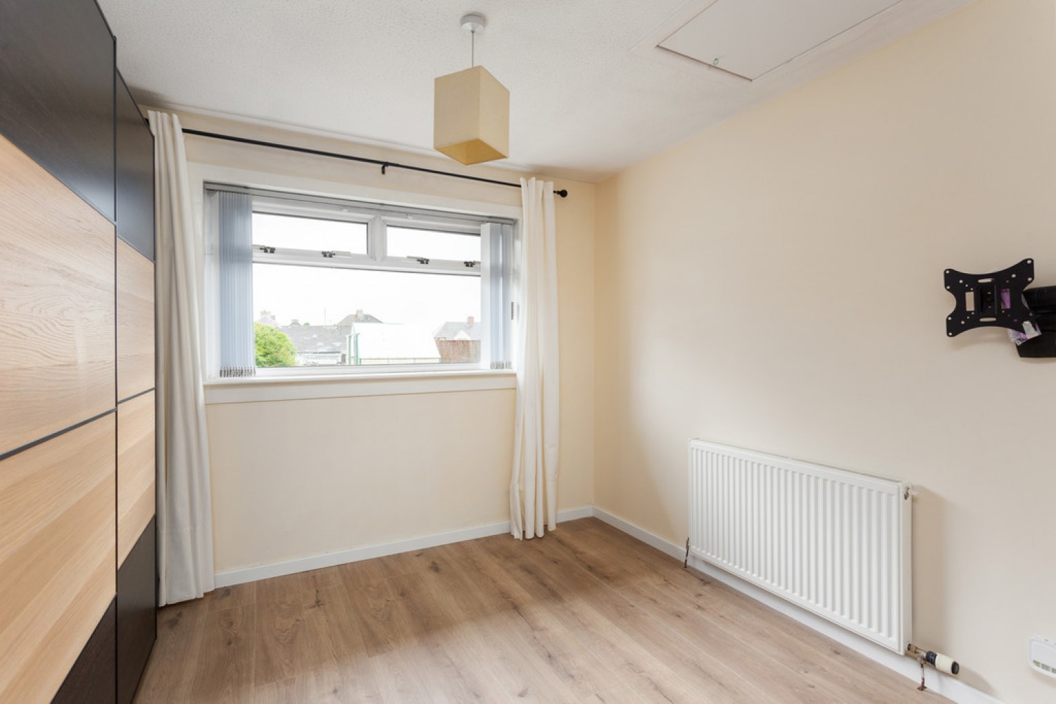 1 bedroom Bungalow for Letting Livingstone Quadrant , Eastfield, Shotts