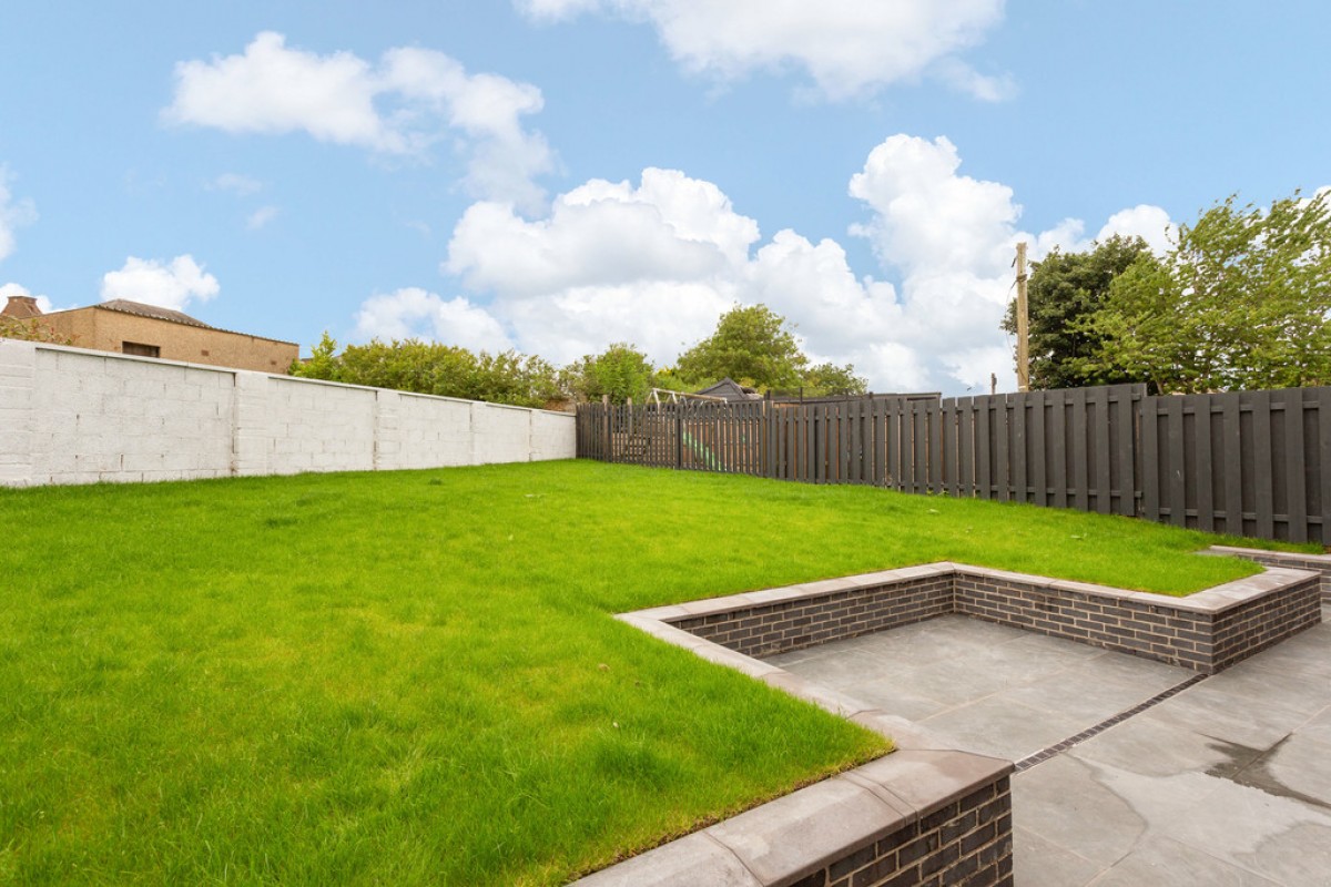 Burdiehouse Terrace, Edinburgh