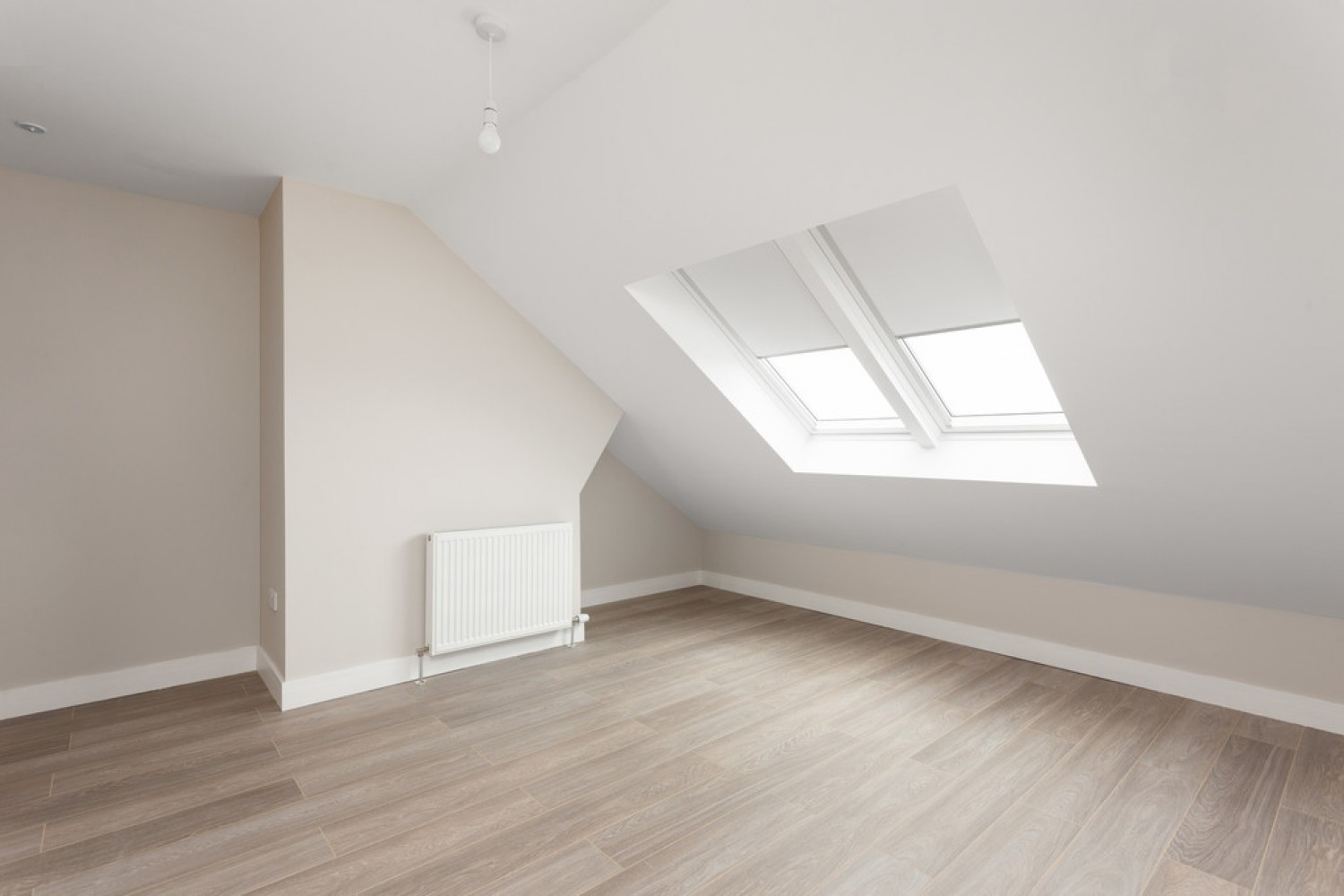2 bedroom Flat for Letting Burdiehouse Terrace, Edinburgh