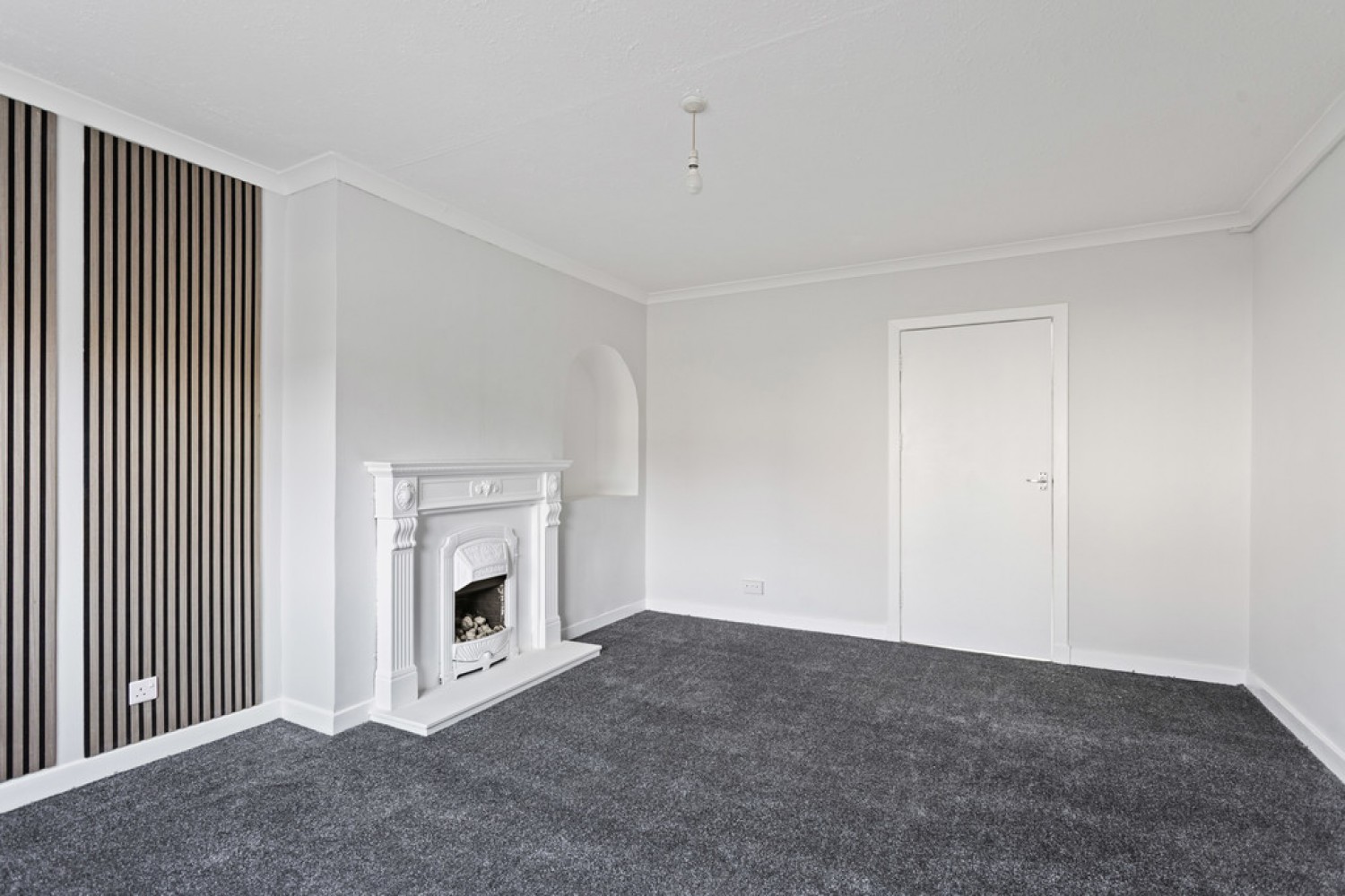 2 bedroom House in Ballochnie Drive, Plains, Airdrie