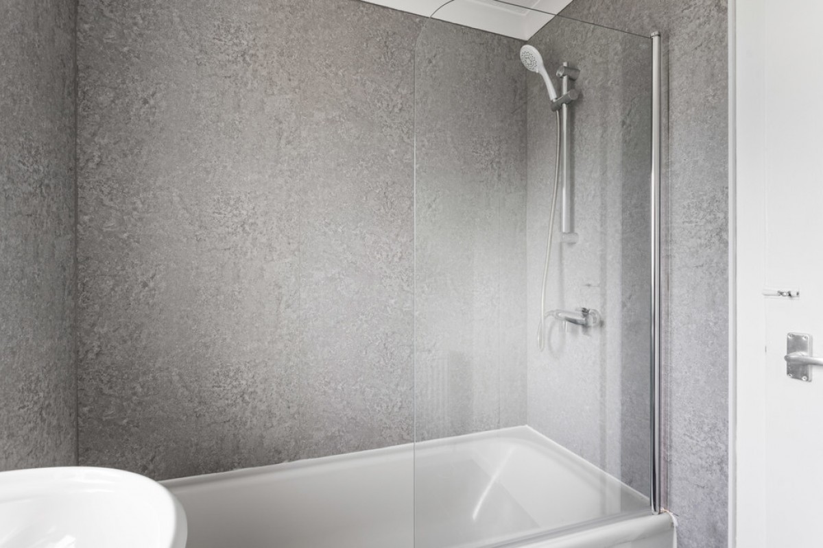 Ballochnie Drive, Plains, Airdrie