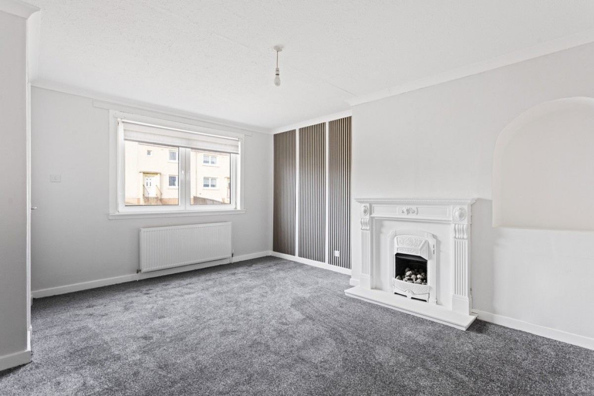 Ballochnie Drive, Plains, Airdrie