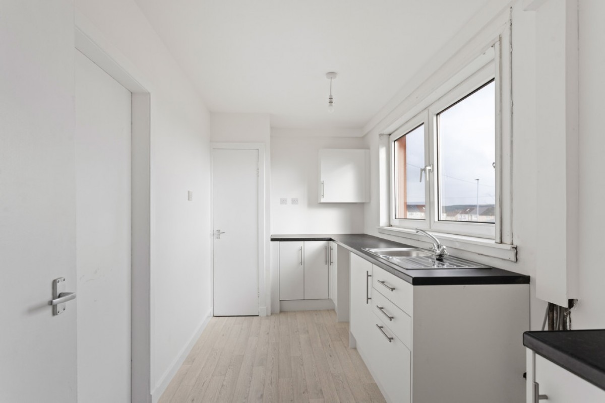 Ballochnie Drive, Plains, Airdrie