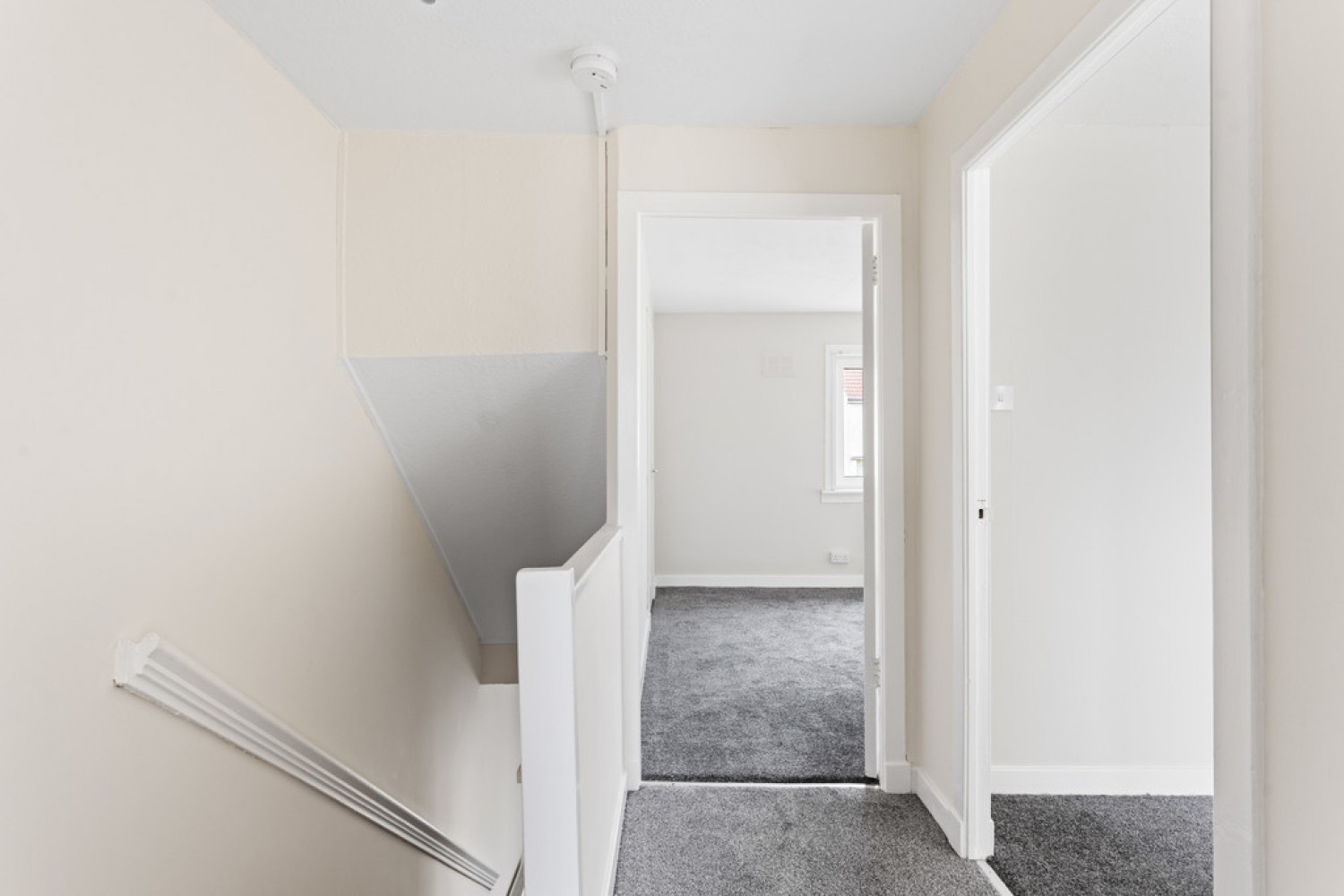 2 bedroom House in Ballochnie Drive, Plains, Airdrie