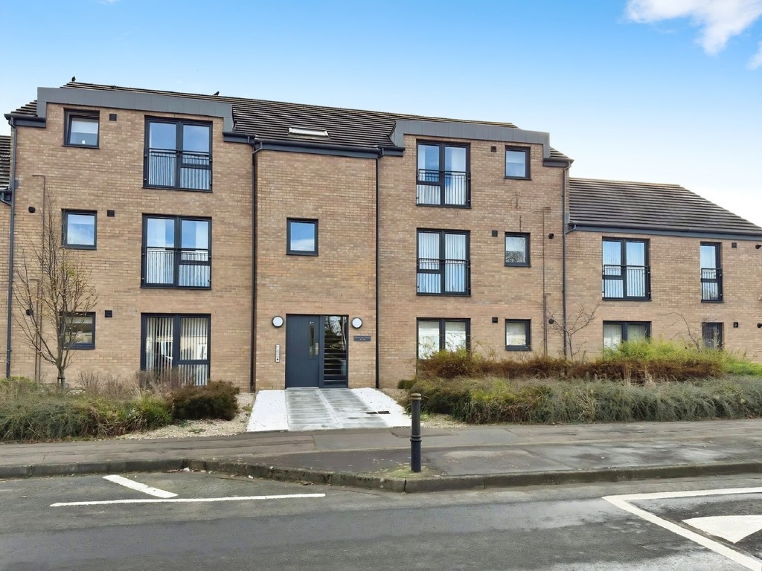 1 bedroom Flat in Harrysmuir Road, Pumpherston
