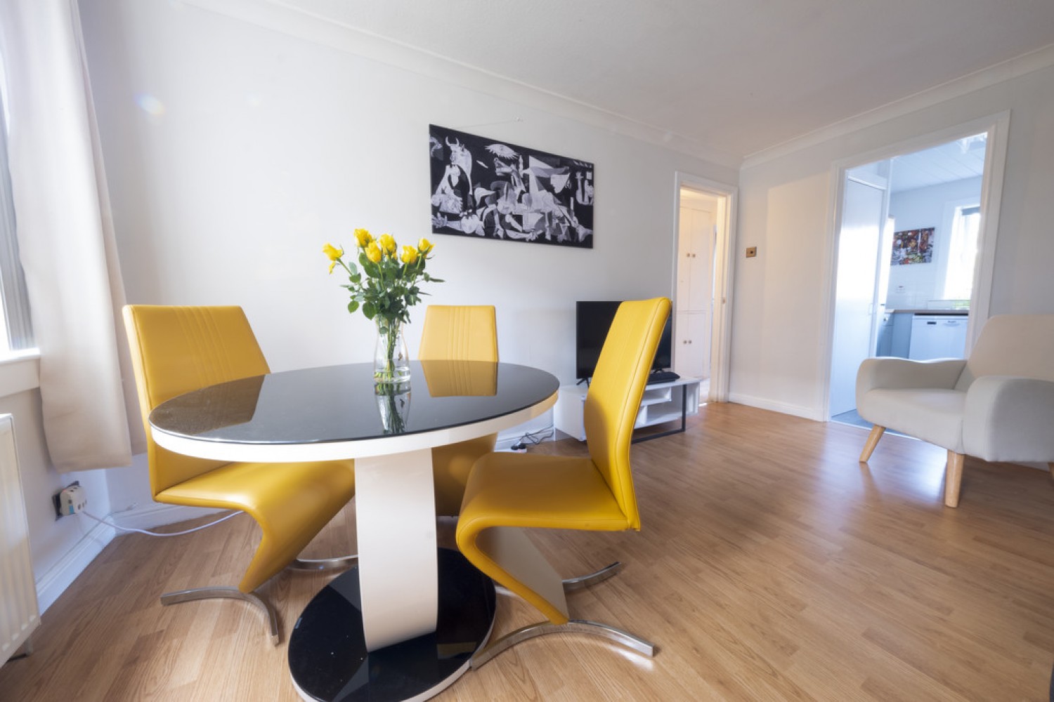 Mansefield Court, Bathgate