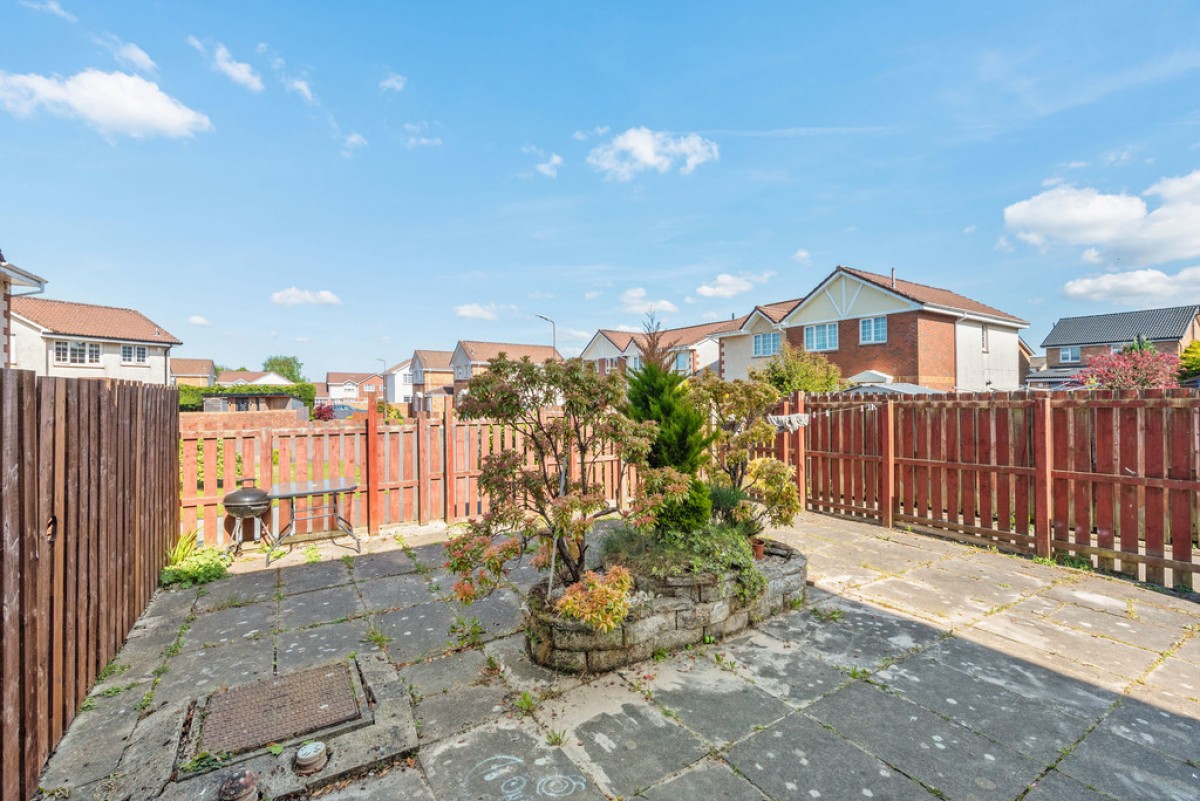 Hens Nest Road, East Whitburn