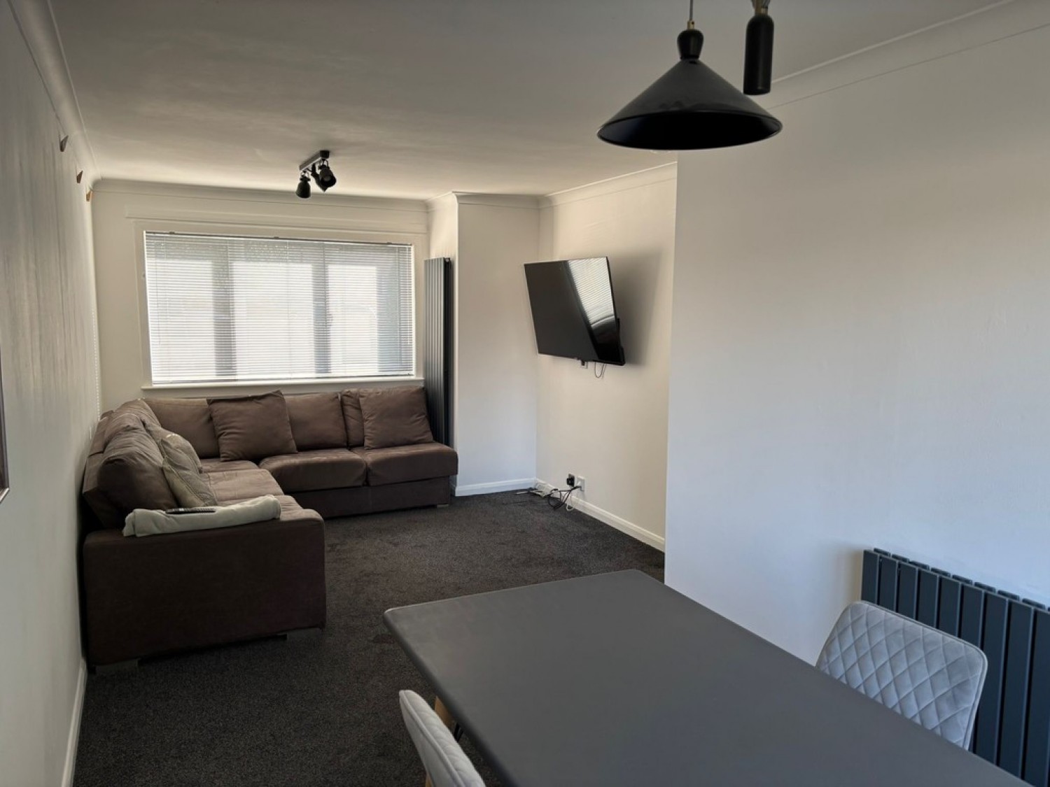 Camps Rigg, Livingston