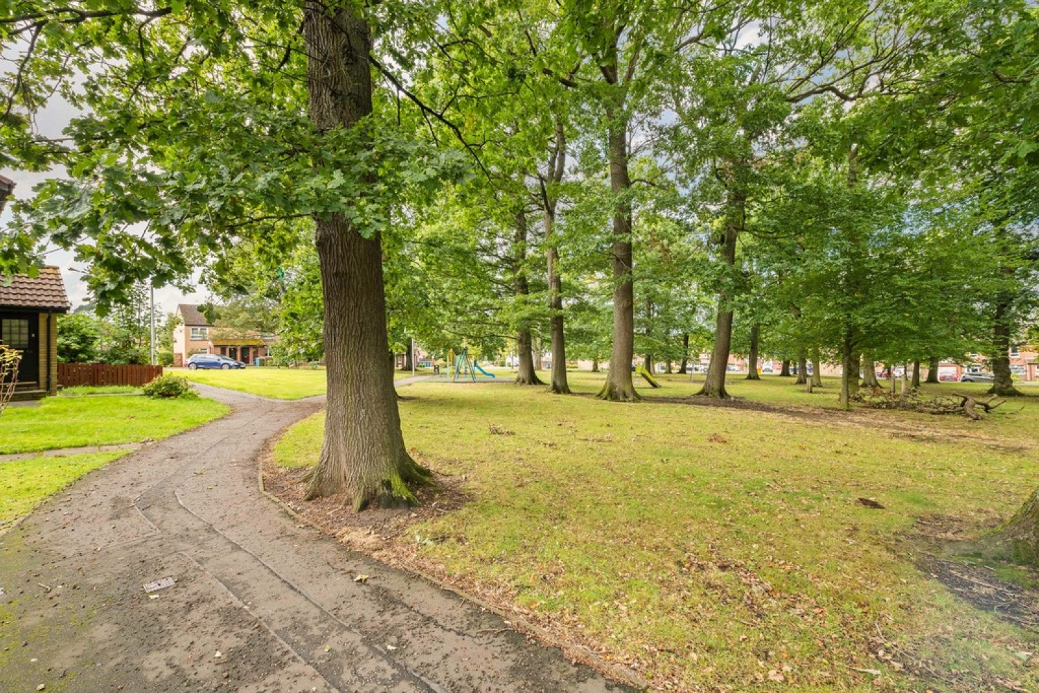 Bishops Park, Mid Calder