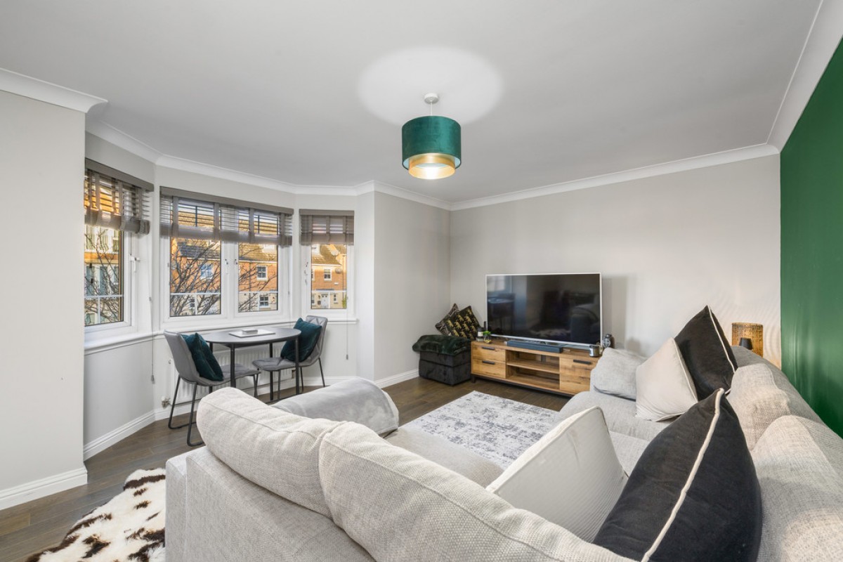 24 Owen Stone Street