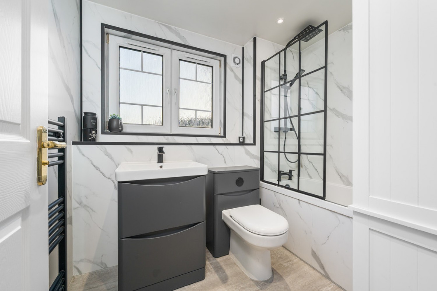 24 Owen Stone Street