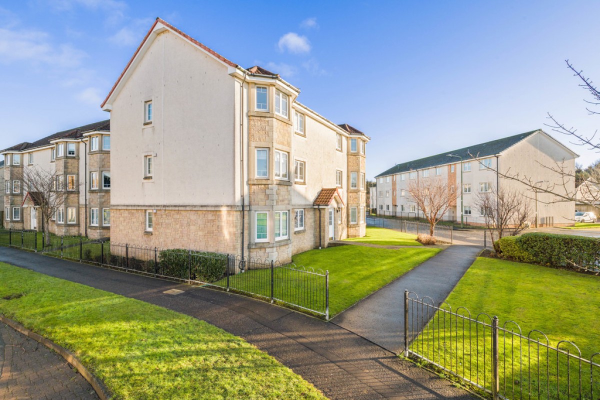 24 Owen Stone Street