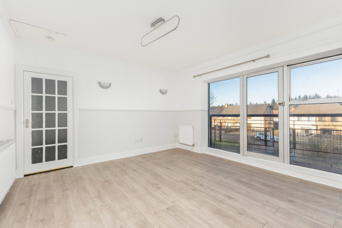 Paxstone Crescent, Harthill