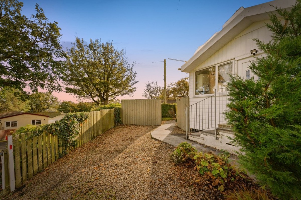 Fordell Gardens, Hillend, Dalgety Bay