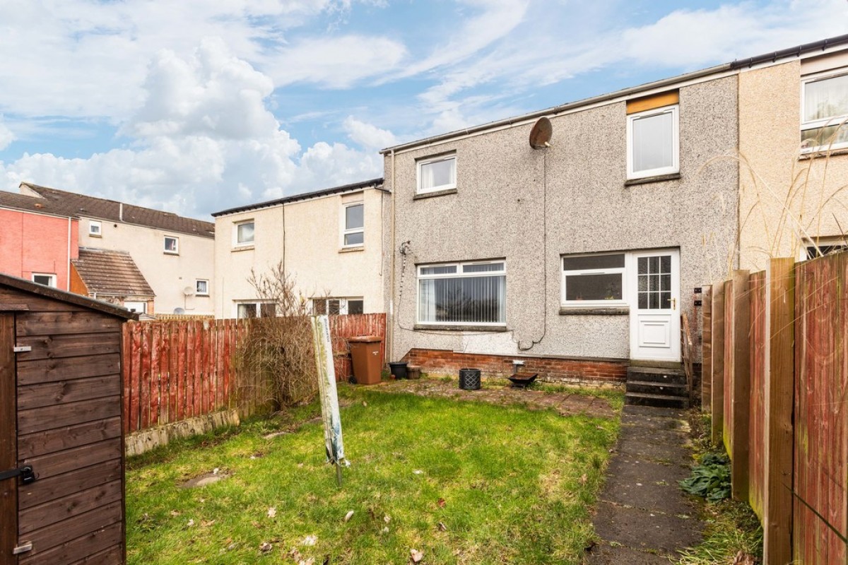 Falconer Rise, Livingston