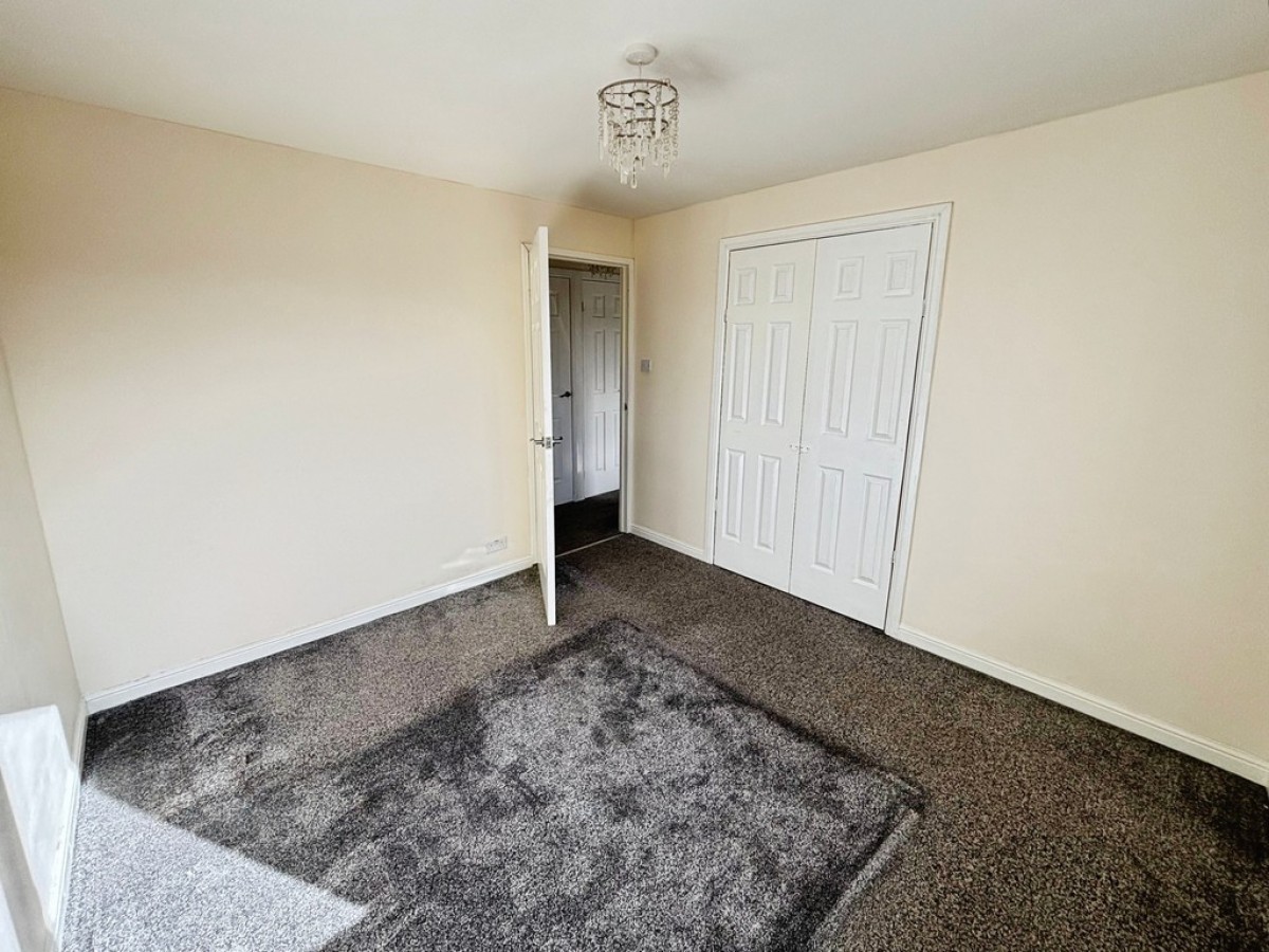 Huron Avenue, Livingston