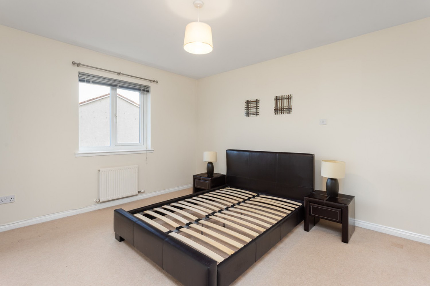 4 bedroom House in Harvie Gardens, Armadale