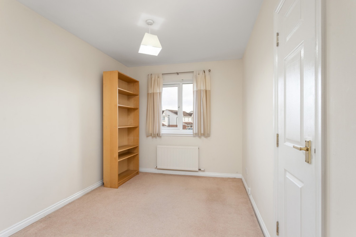 4 bedroom House in Harvie Gardens, Armadale