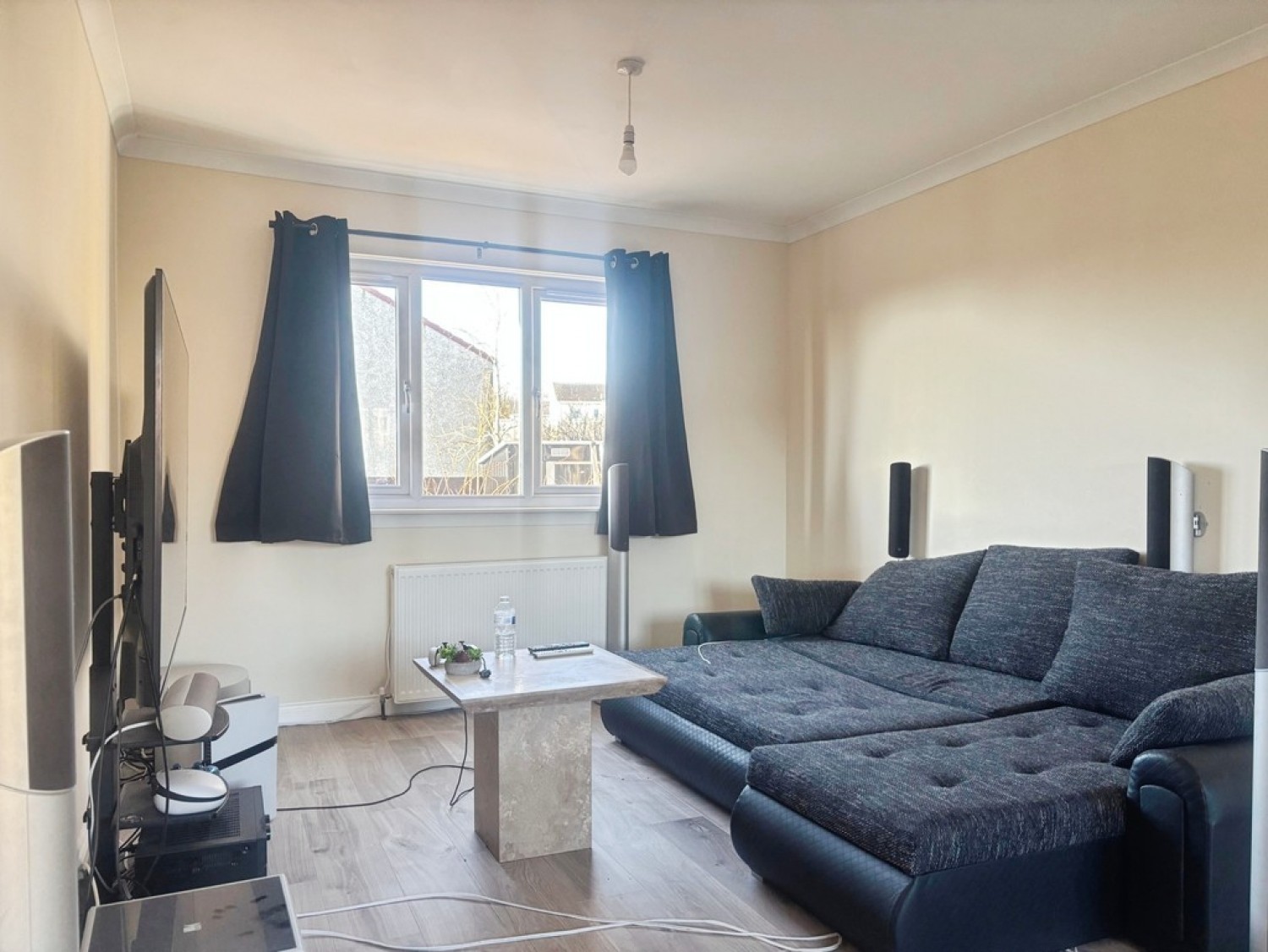 3 bedroom House in Huron Avenue, Livingston