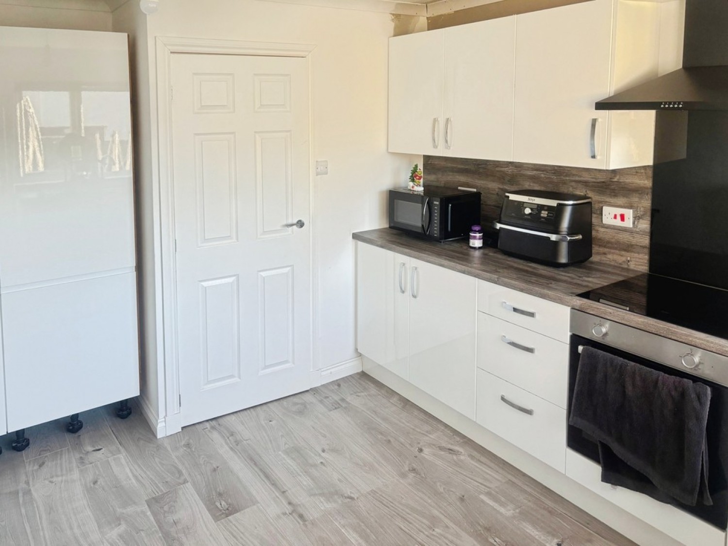 3 bedroom House in Huron Avenue, Livingston