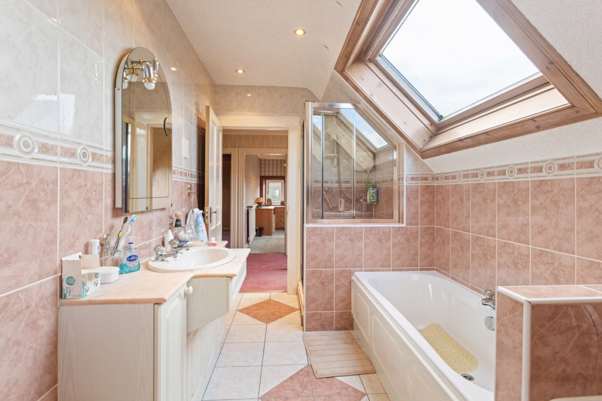 Redhouse Road , Seafield, Bathgate