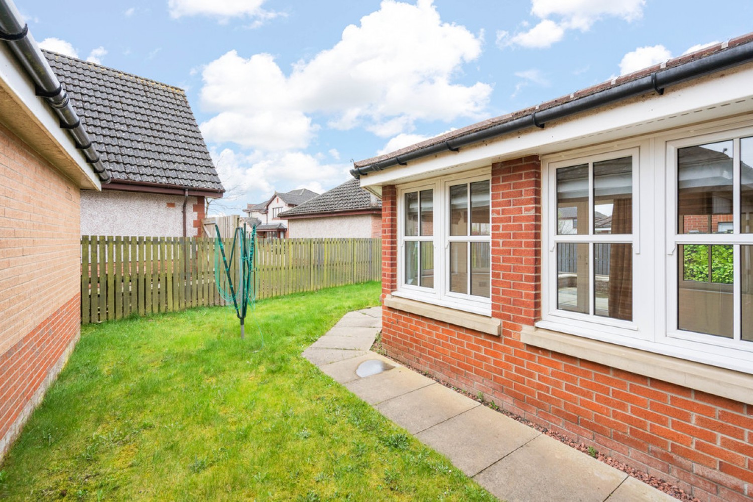 4 bedroom House for Sale Marjory Place, Bathgate