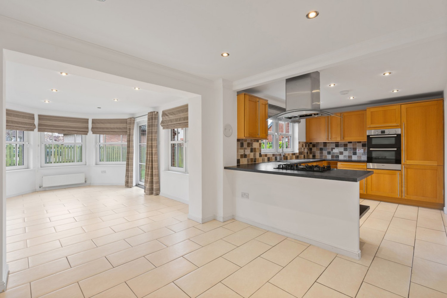 4 bedroom House for Sale Marjory Place, Bathgate