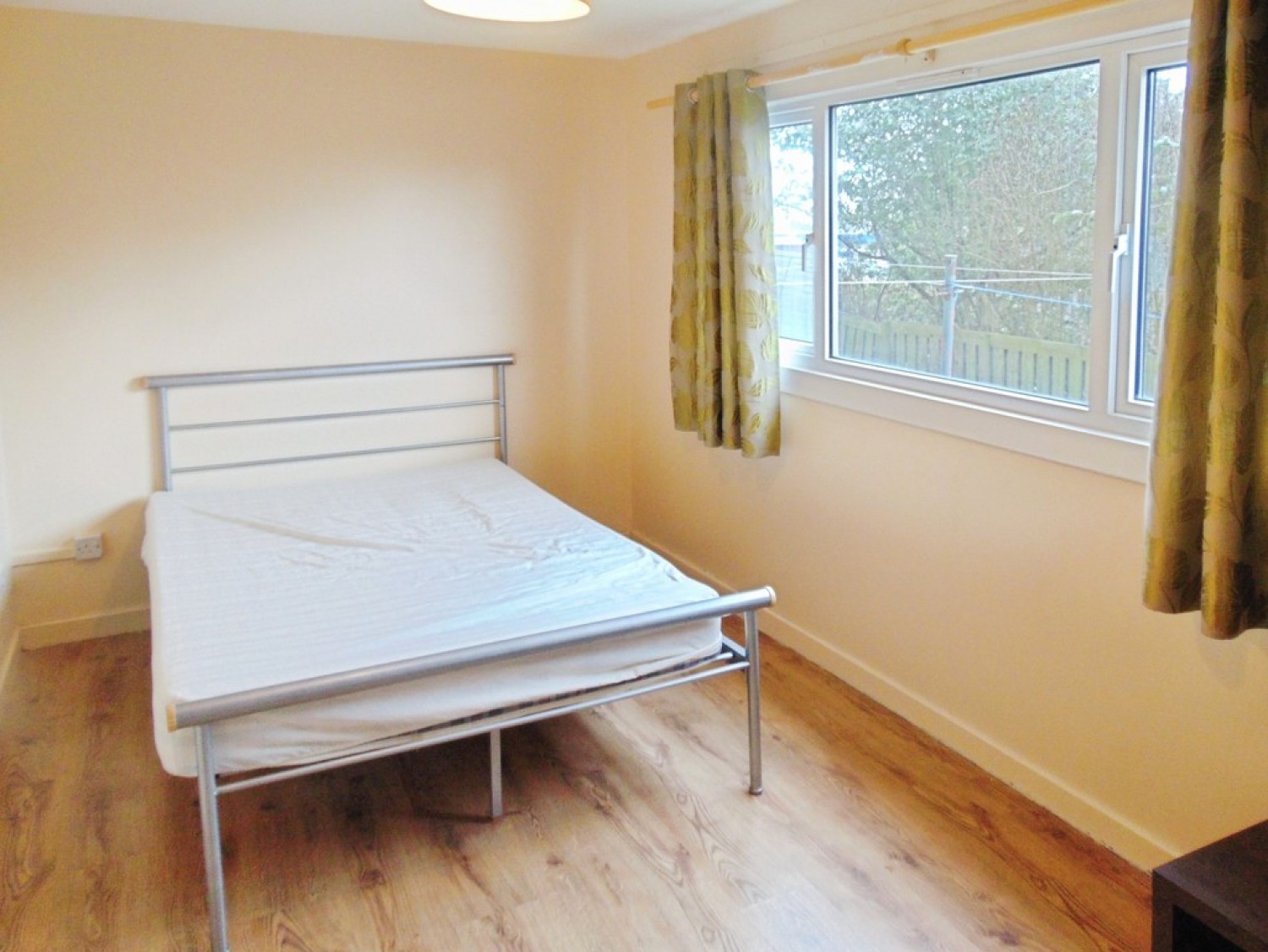 2 bedroom Flat for Letting Victoria Street, Craigshill, Livingston