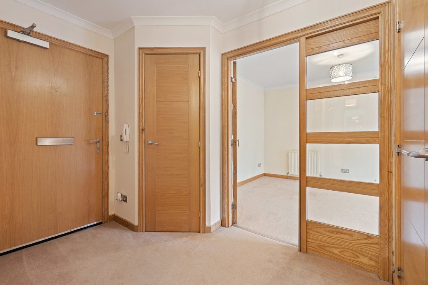 2 bedroom Flat for Sale Eagles View, Livingston