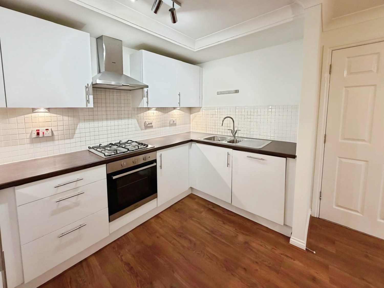 2 bedroom Flat for Letting Marina Road, Bathgate