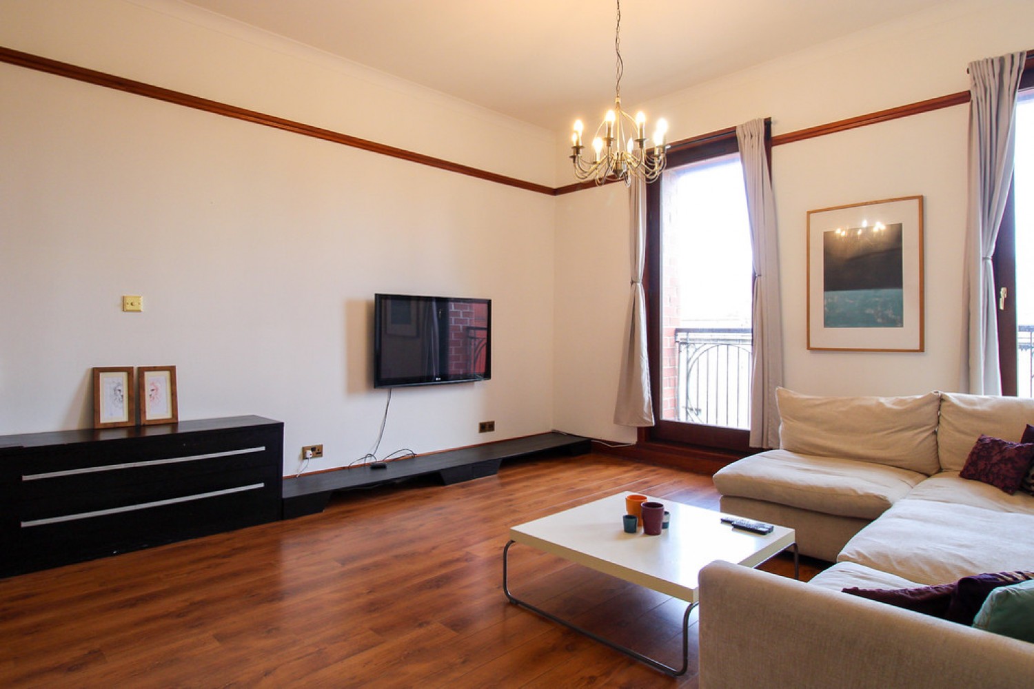 2 bedroom Flat for Letting The Bastille, 75 Maberly Street