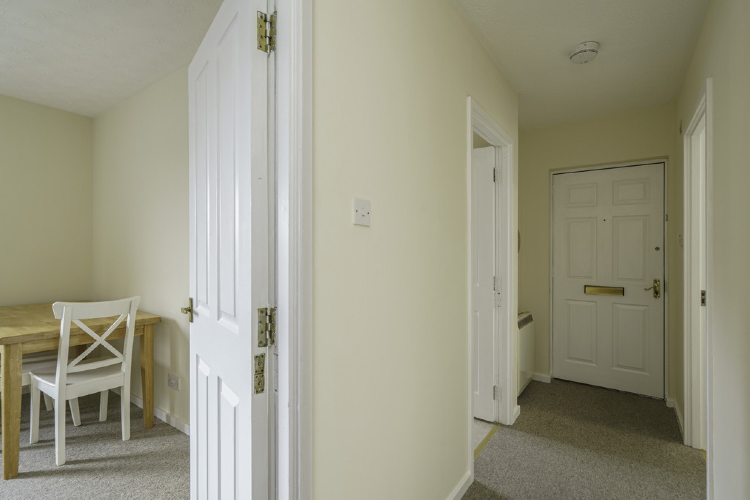 2 bedroom Flat for Letting Virginia Street, AB11