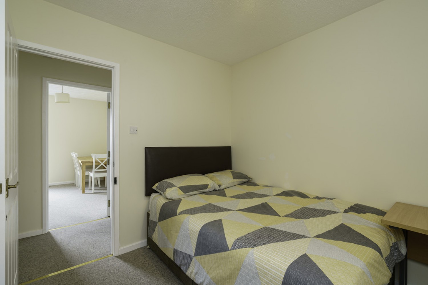 2 bedroom Flat for Letting Virginia Street, AB11