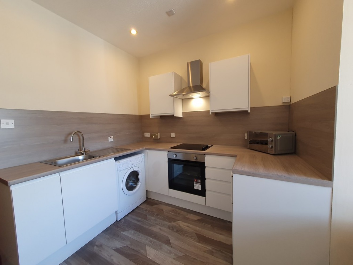 2 bedroom Flat for Letting Imperial House, 12-14 Exchange Street