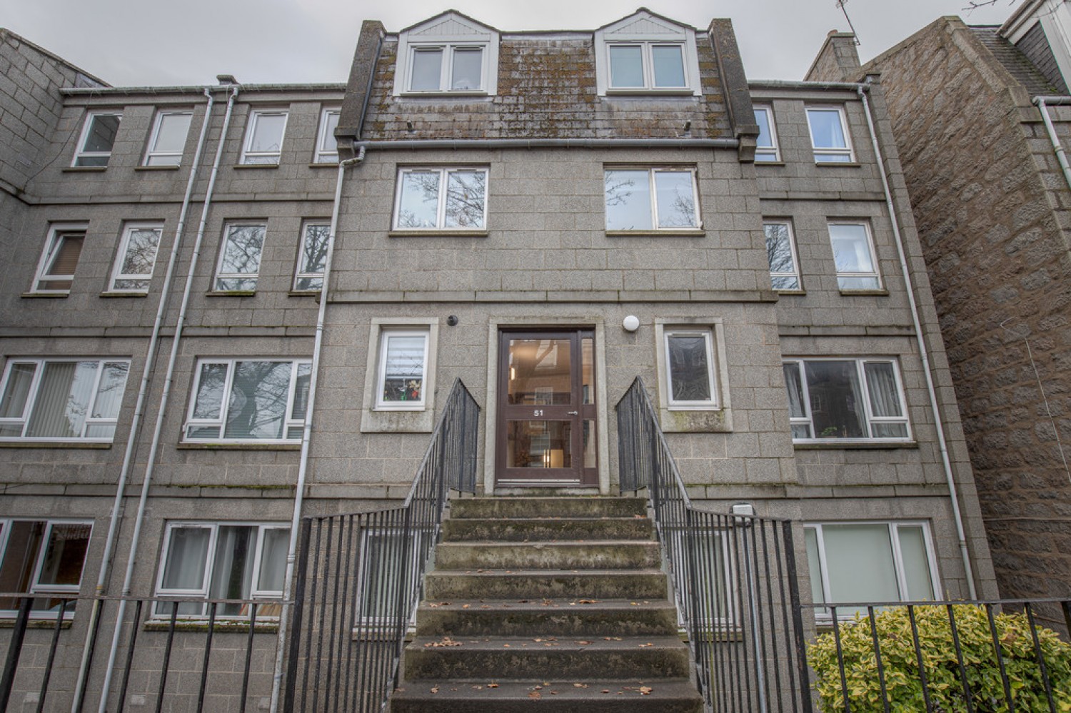 2 bedroom Flat for Letting Fonthill Road, AB11