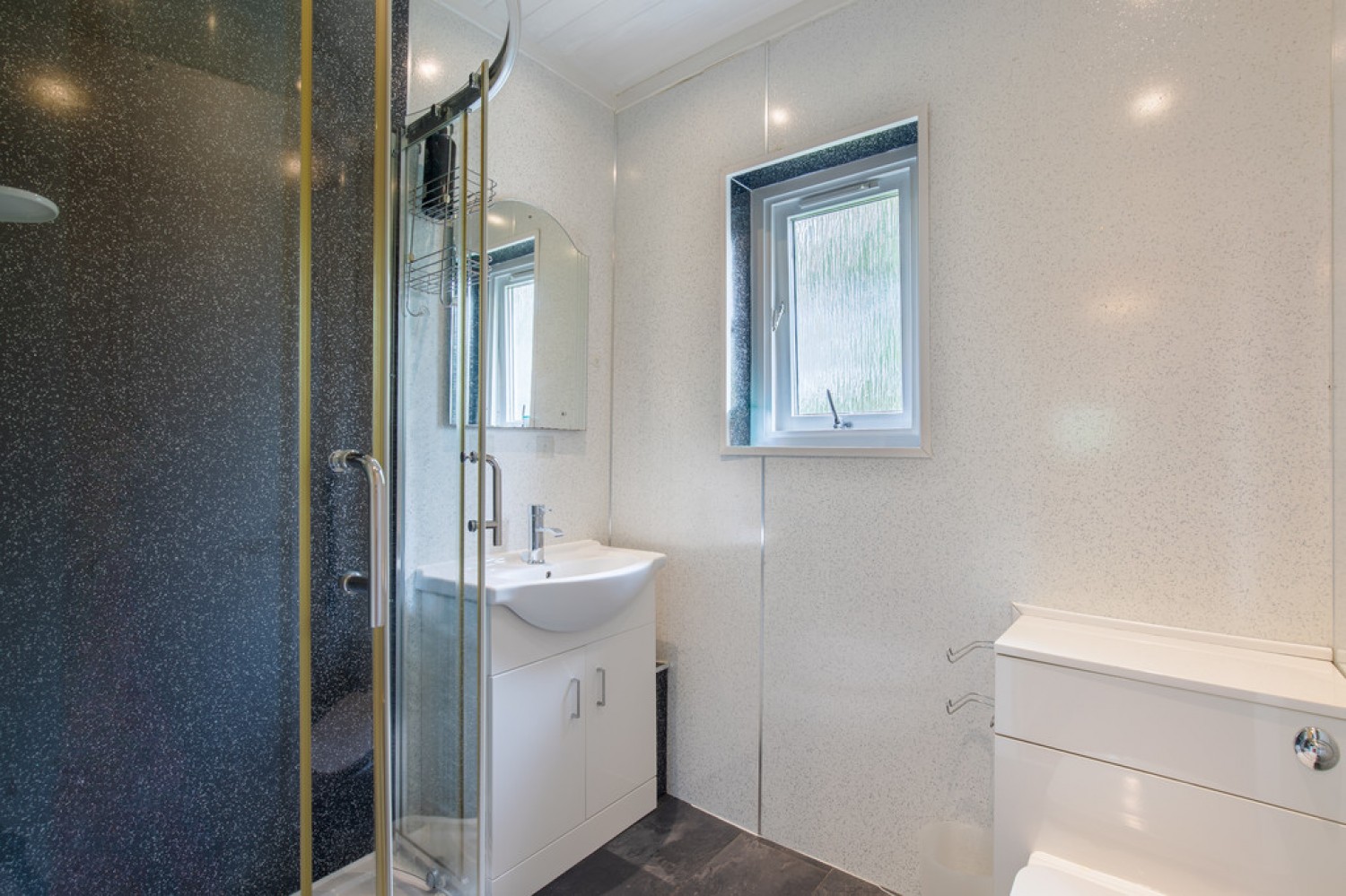 1 bedroom Flat for Letting Castleton Drive, Aberdeen
