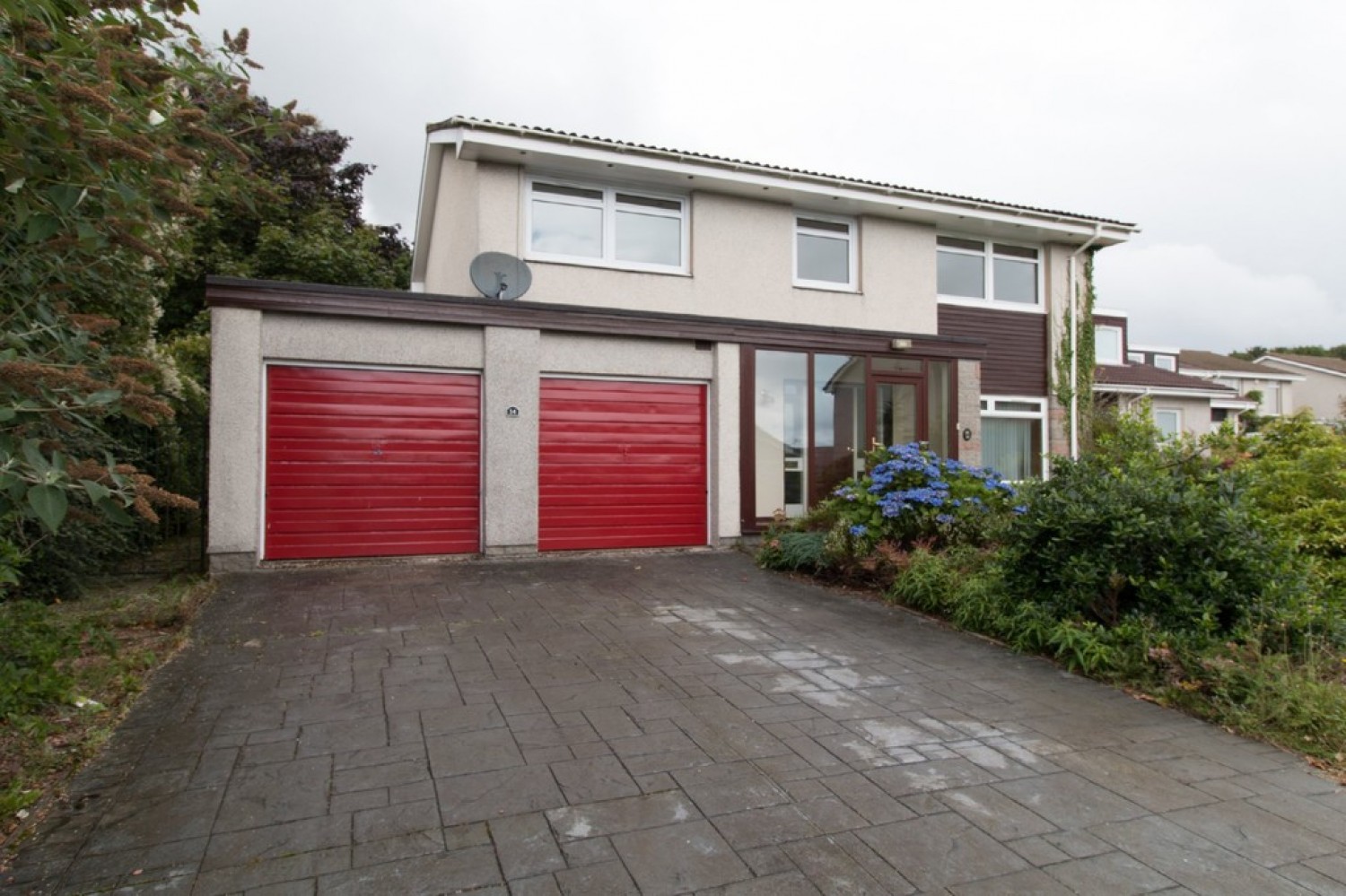 Cairnlee Avenue East, AB15