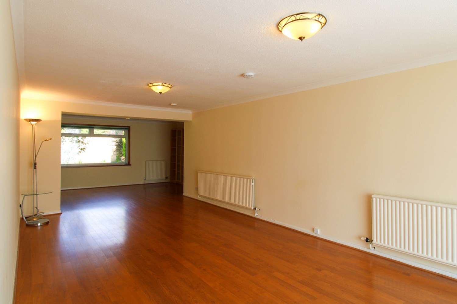 Cairnlee Avenue East, AB15