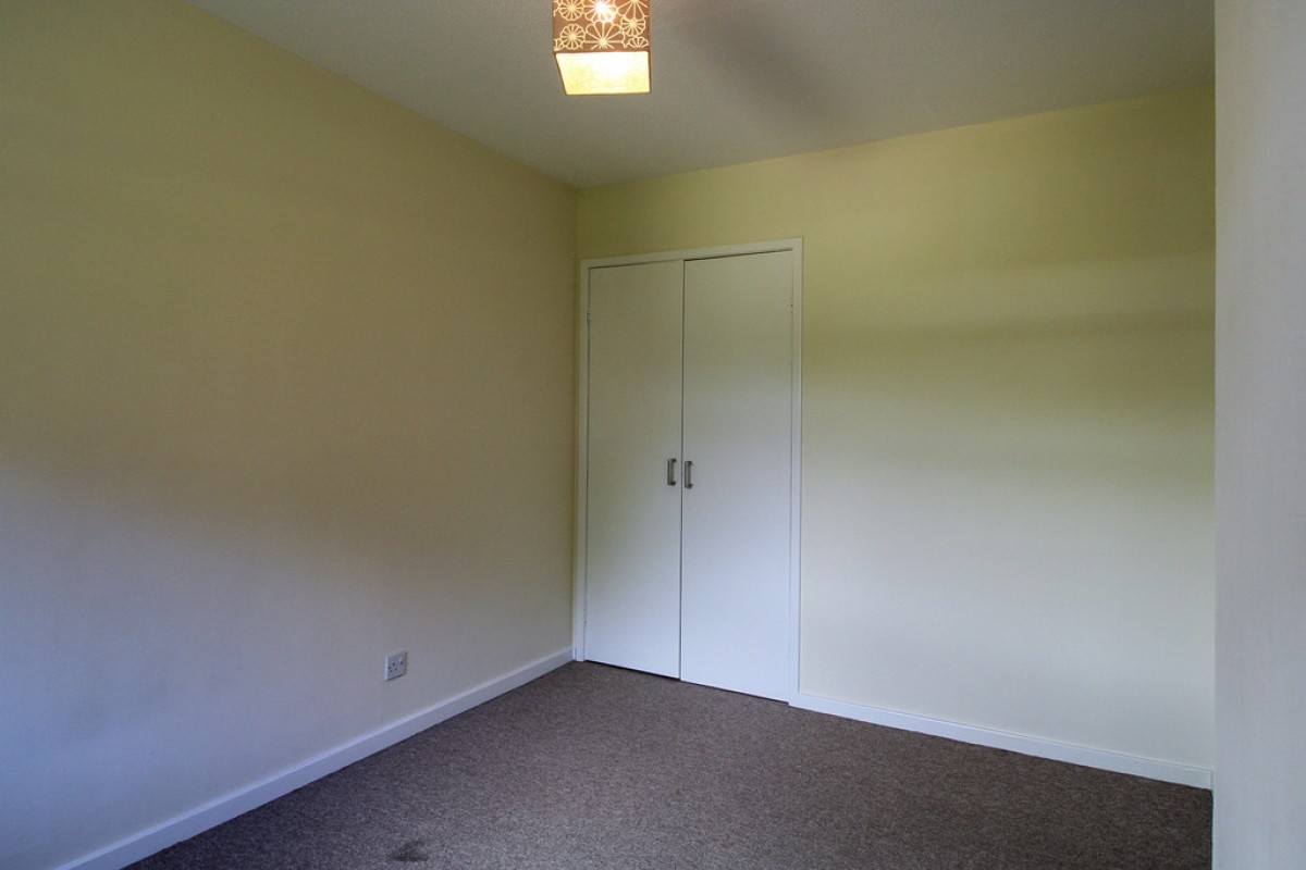 Cairnlee Avenue East, AB15